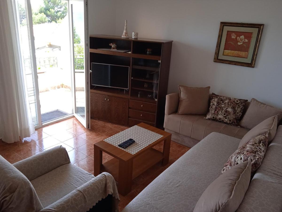 Comfort Apartments บาร์ ภายนอก รูปภาพ