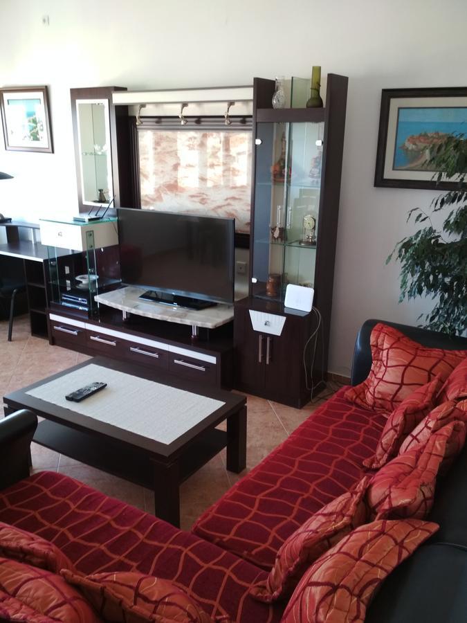 Comfort Apartments บาร์ ภายนอก รูปภาพ