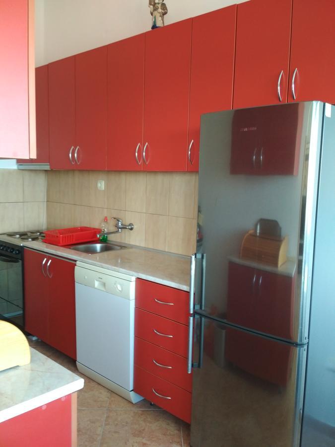 Comfort Apartments บาร์ ภายนอก รูปภาพ